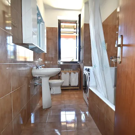 Isola Dei Fiori By Holidays Lm *