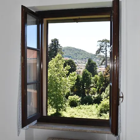 Isola Dei Fiori * Luino