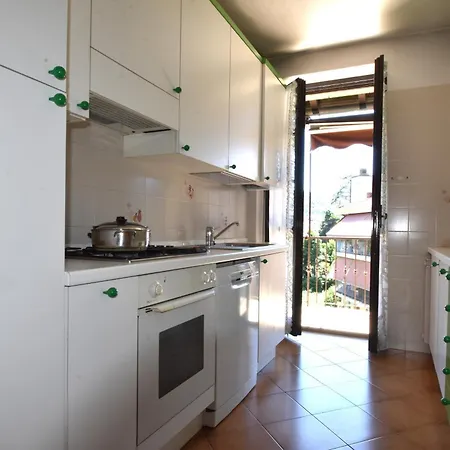 Isola Dei Fiori By Holidays Lm Apartment *