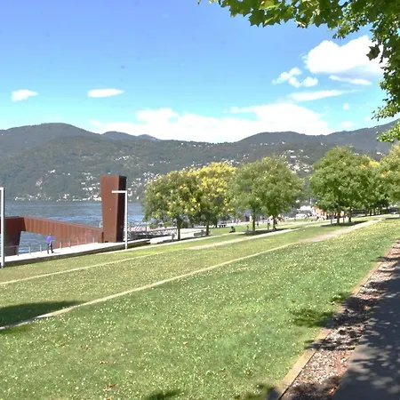 Isola Dei Fiori By Holidays Lm Appartement