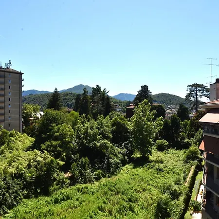 Isola Dei Fiori Apartment